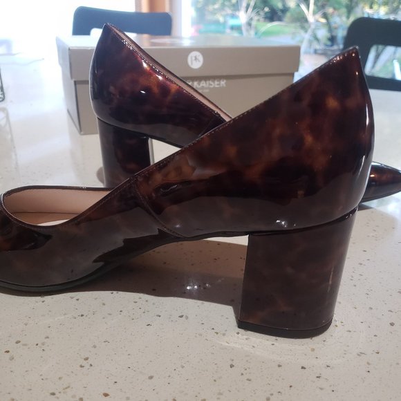 Peter Kaiser Naja Pumps...size 5.5 New with Box - Picture 11 of 11